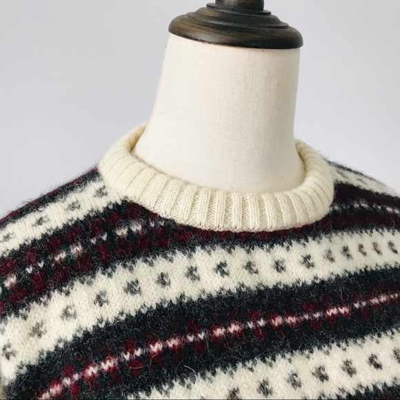 Vintage Shetland Wool Fair Isle Sweater | Made in Hong Kong - Picture 3 of 15
